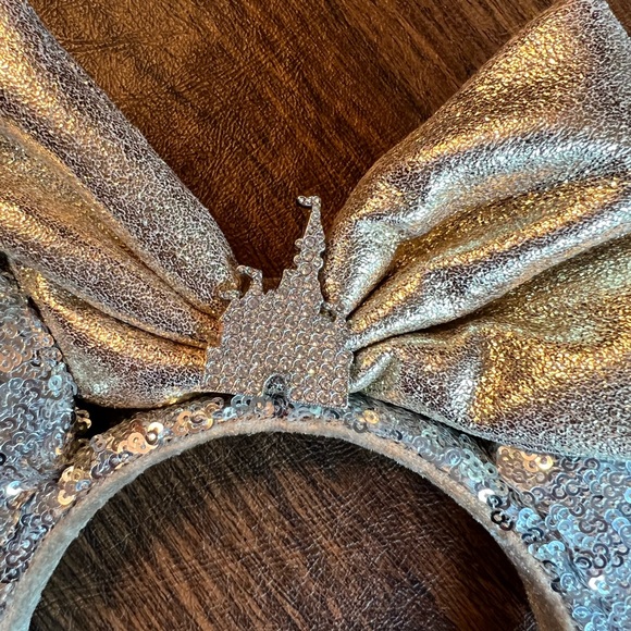 MINNIE MOUSE EARS CINDERELLA CASTLE SILVER GOLD HEADBAND - Picture 3 of 3